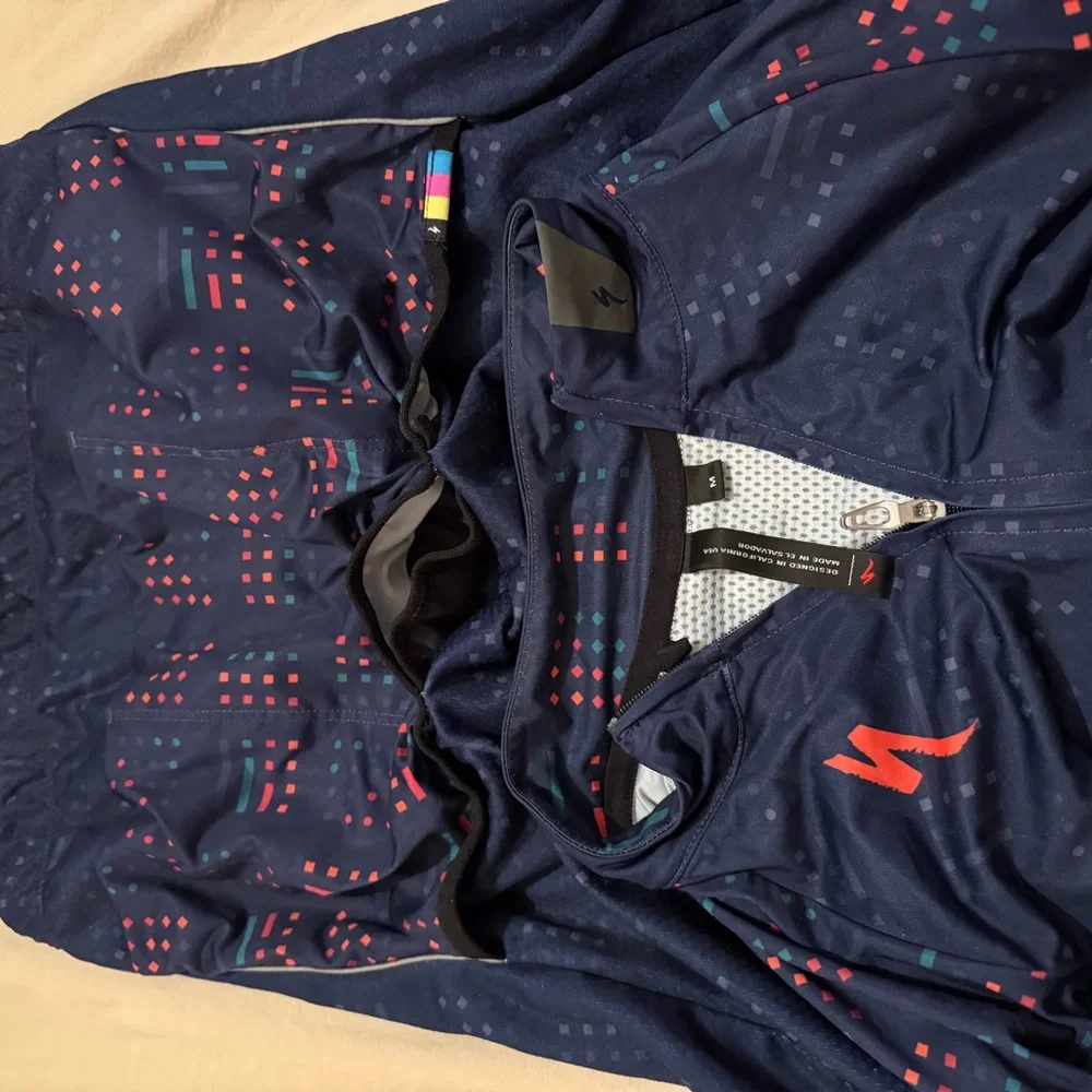 Specialized Jersey, Bib, & Vest Cycling Bundle - Picture 9 of 12